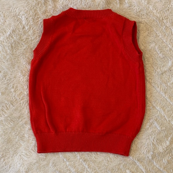 Red sweater vest ♥️ - Picture 4 of 5